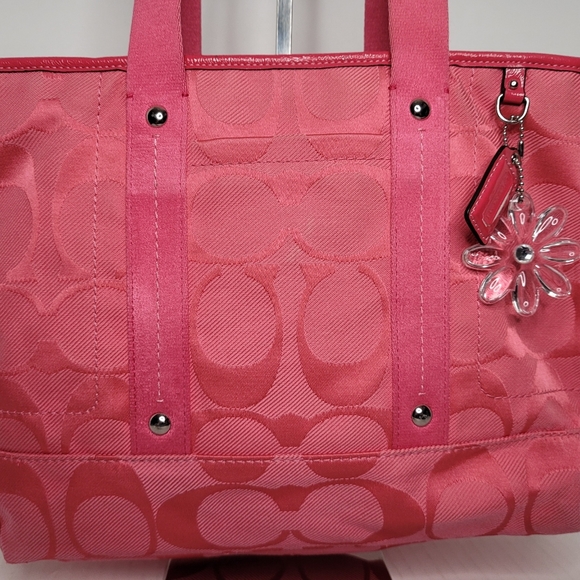 Coach Handbags - Coach Daisy Signature C's Tote B1392-F18844